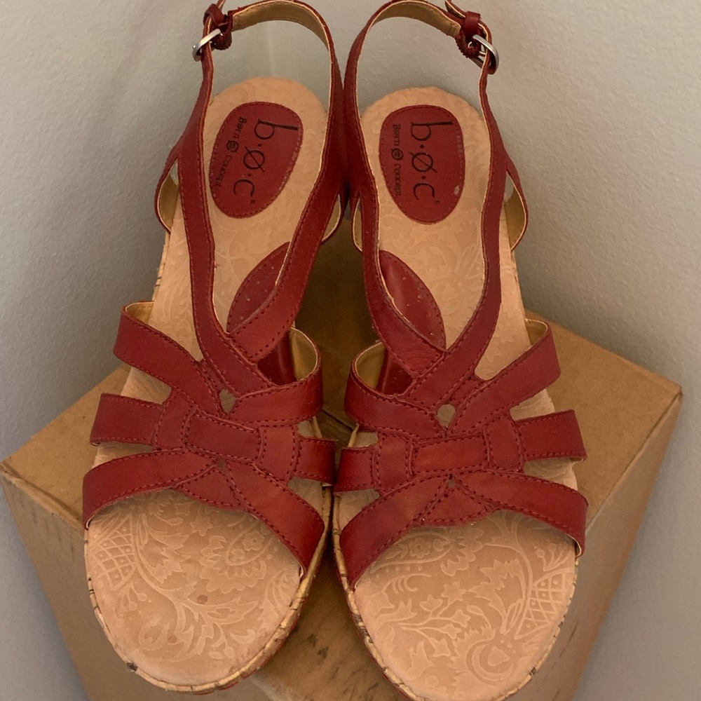 B.O.C. pre-owned red wedge sandals